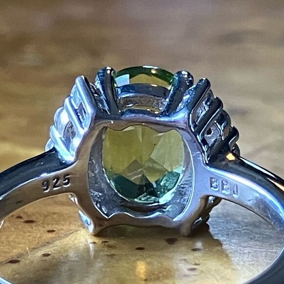 Natural Peridot Sterling Silver Ring Size 5.75 - Picture 6 of 9